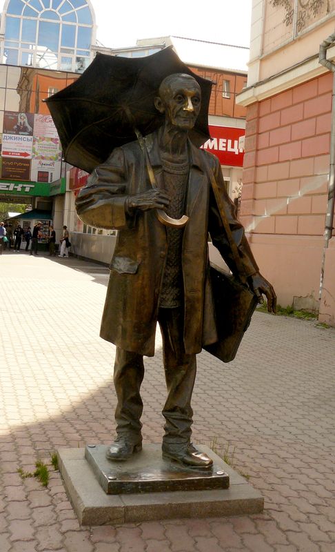 Памятник АГ Поздееву