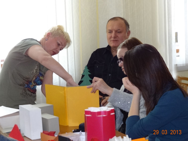 Преподаватели участвуют в мастер классе