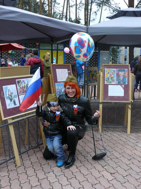 На выставке Спасибо за Победу