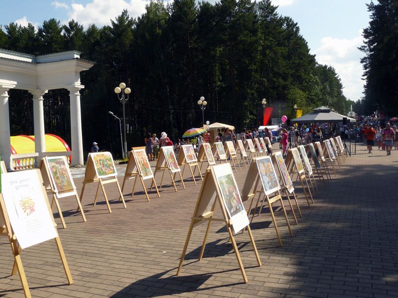Выставка ДХШ парк
